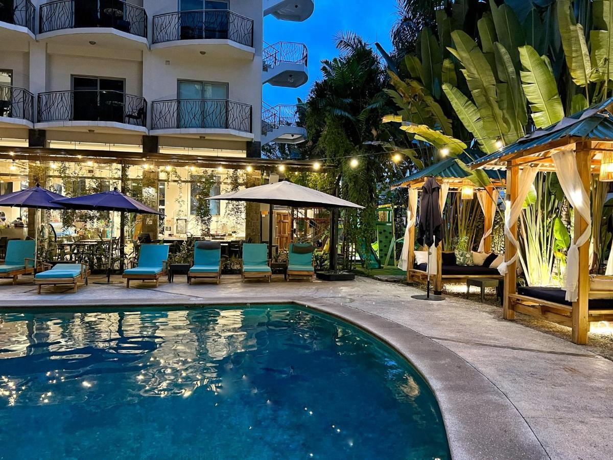 Pacific Suites Boutique Hotel And Bistro Jacó Buitenkant foto