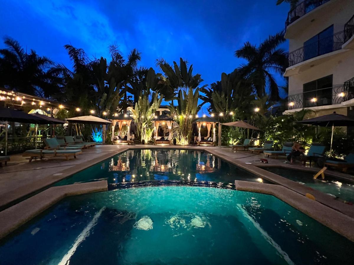 Pacific Suites Boutique Hotel And Bistro Jacó Buitenkant foto